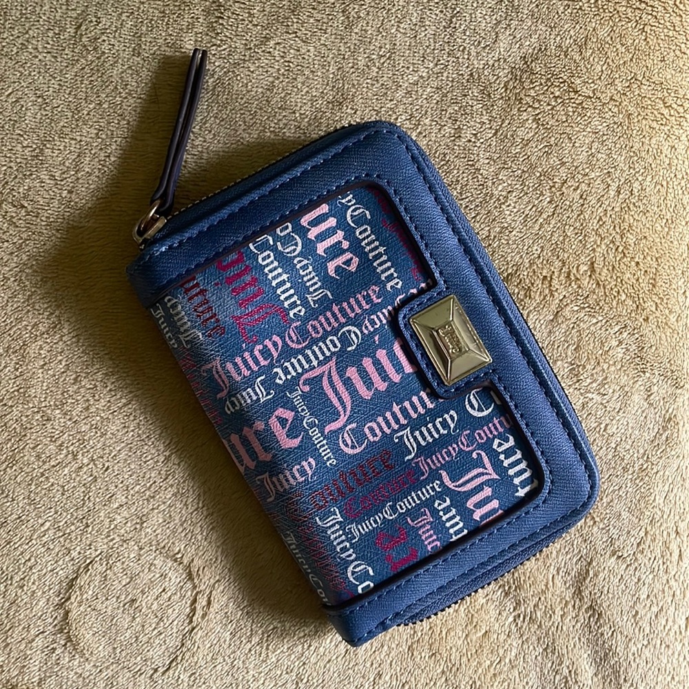 Juicy Couture wallet